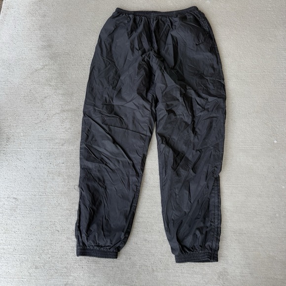 Nike Pants - Nike Vintage Black Nylon Track Pants XL XG Elastic Waist Drawstring